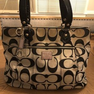 Coach Poppy Tote